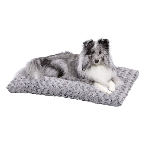 MidWest Homes for Pets Deluxe Pet Beds | Super Plush Dog & Cat Beds Ideal for Dog Crates | Machine Wash & Dryer Friendly w/ 1-Year Warranty